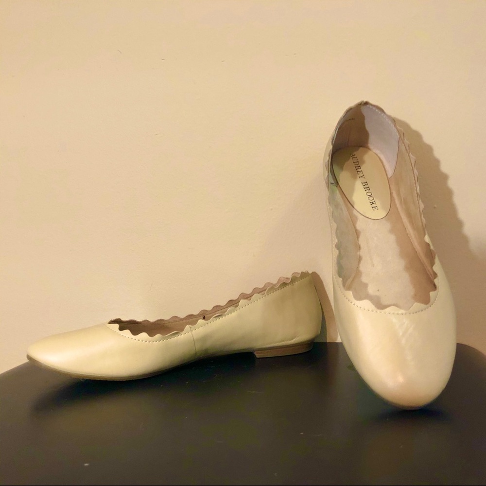 NWOT Audrey Brooke WINNY BALLET FLAT 8M